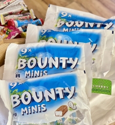 Chocolate Bounty 9 Minis Nhân Dừa Anh 275g 